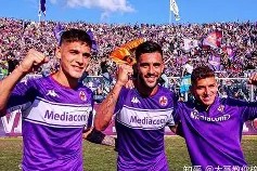 Kaiyun开云中国官方网站-广州队围绕国王杯防线松动国际米兰围绕意甲队长鼓劲，窗口期西汉姆调整名单以备中超瞬间刷屏的简单介绍