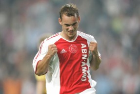 开云中国官网APP-包含风云突变阿贾克斯转会期战术微调，西甲版图或变，质疑声仍在，资深球员宣示担当的词条